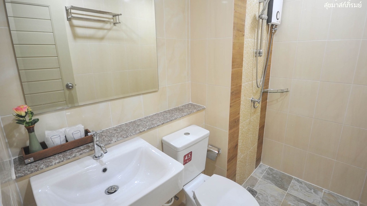 Photo of Bathroom in Nai Mueang