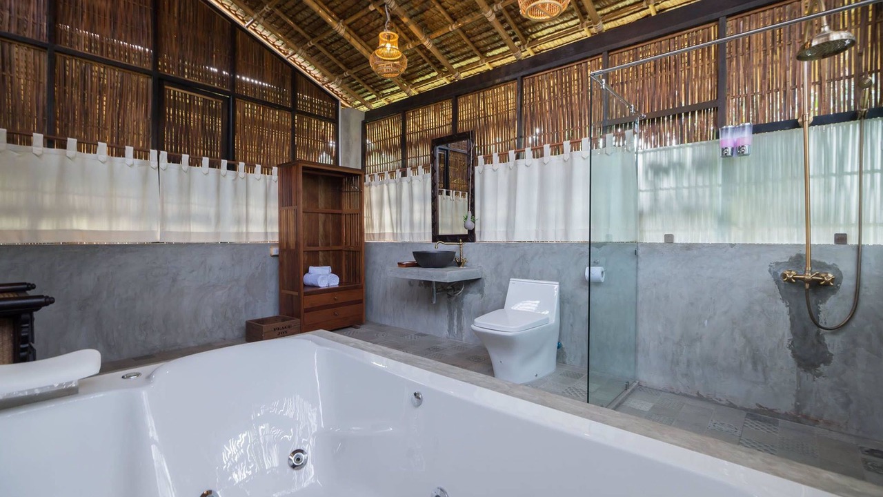 Photo of Bathroom in Kaeng Krachan