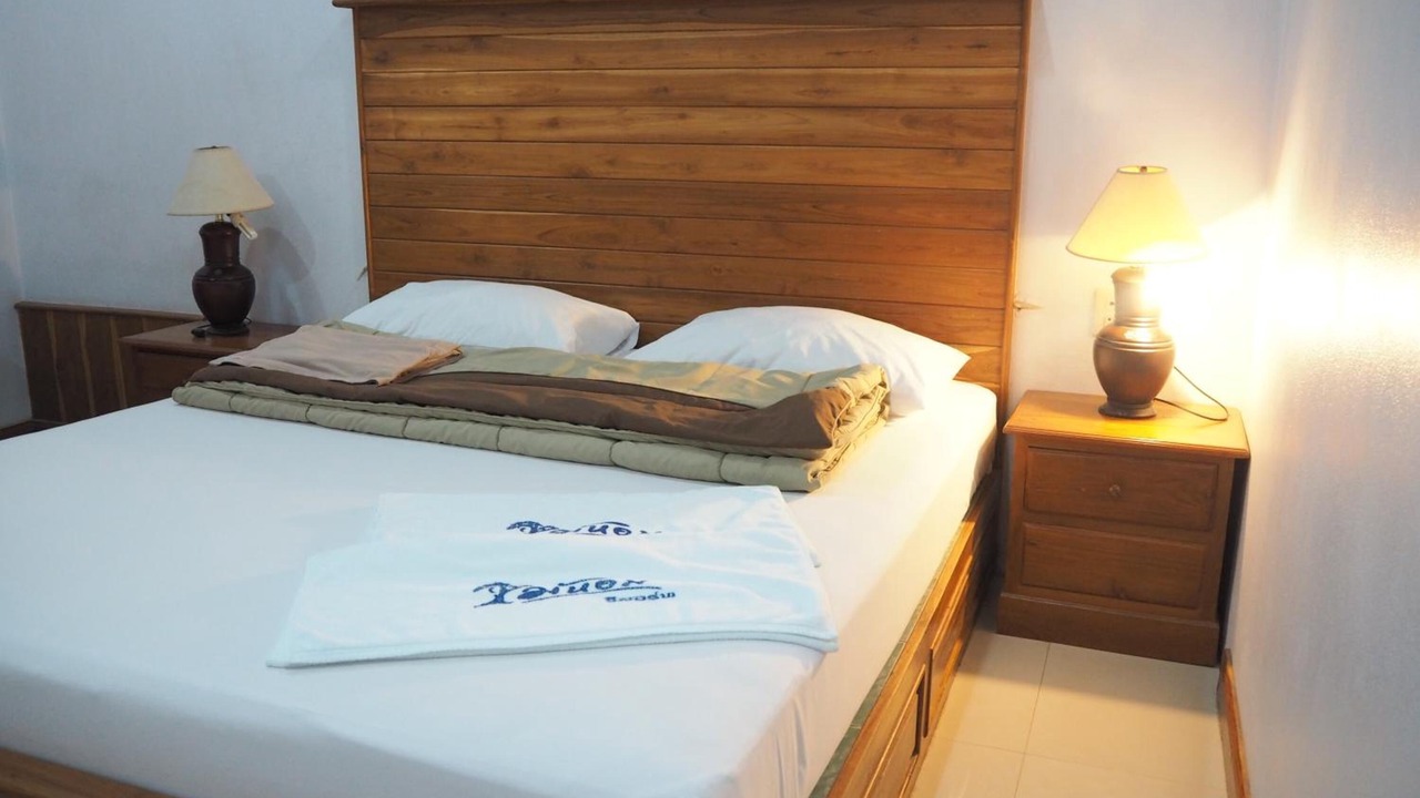 Photo of Bedroom in Tha Tum