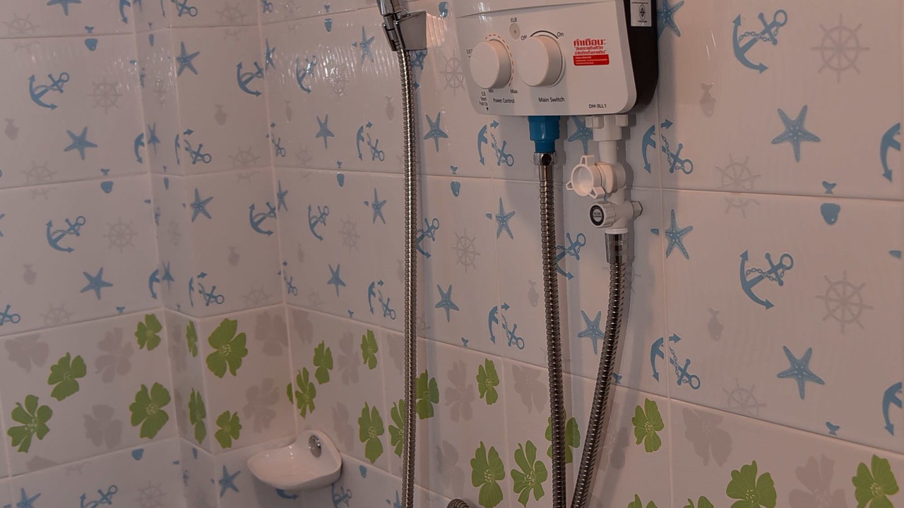 Photo of Bathroom in Pak Nam Pran