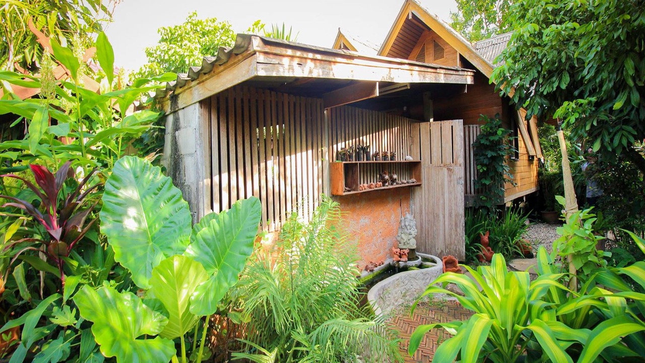 Photo of Buildings in Phrao