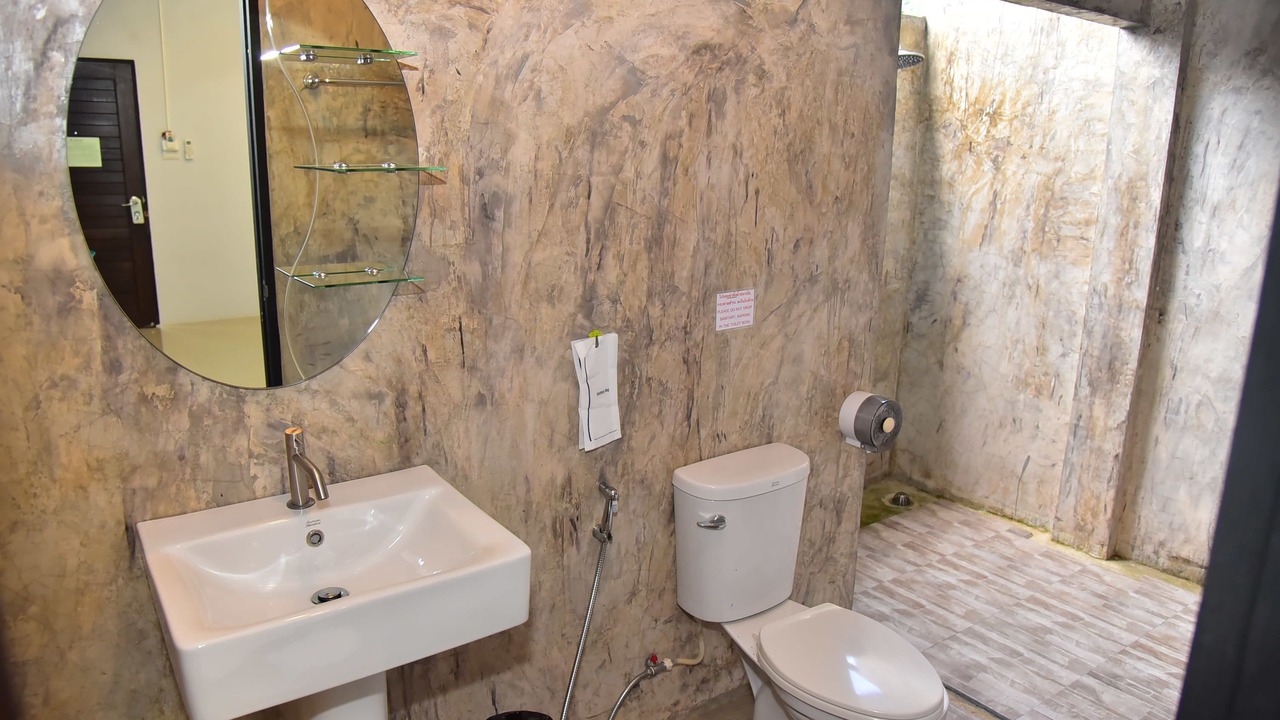 Photo of Bathroom in Thap Sakae