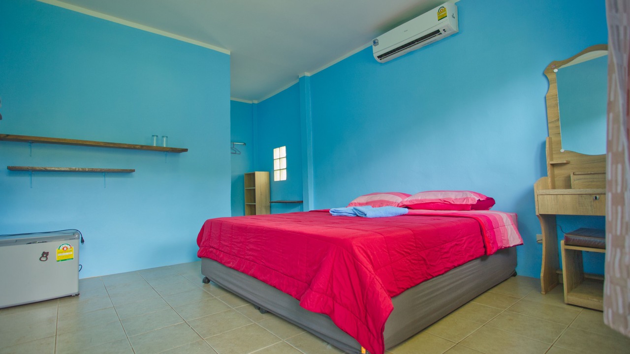 Photo of Bedroom in Ko Mak