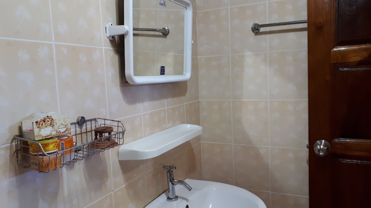 Photo of Bathroom in Samut Songkhram