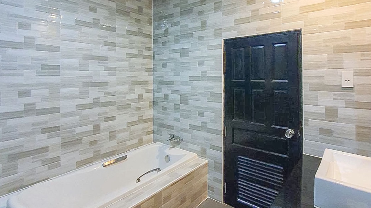 Photo of Bathroom in Sangkhla Buri