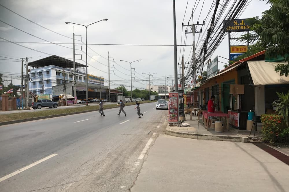 Photo of Outdoor in Khan Ham