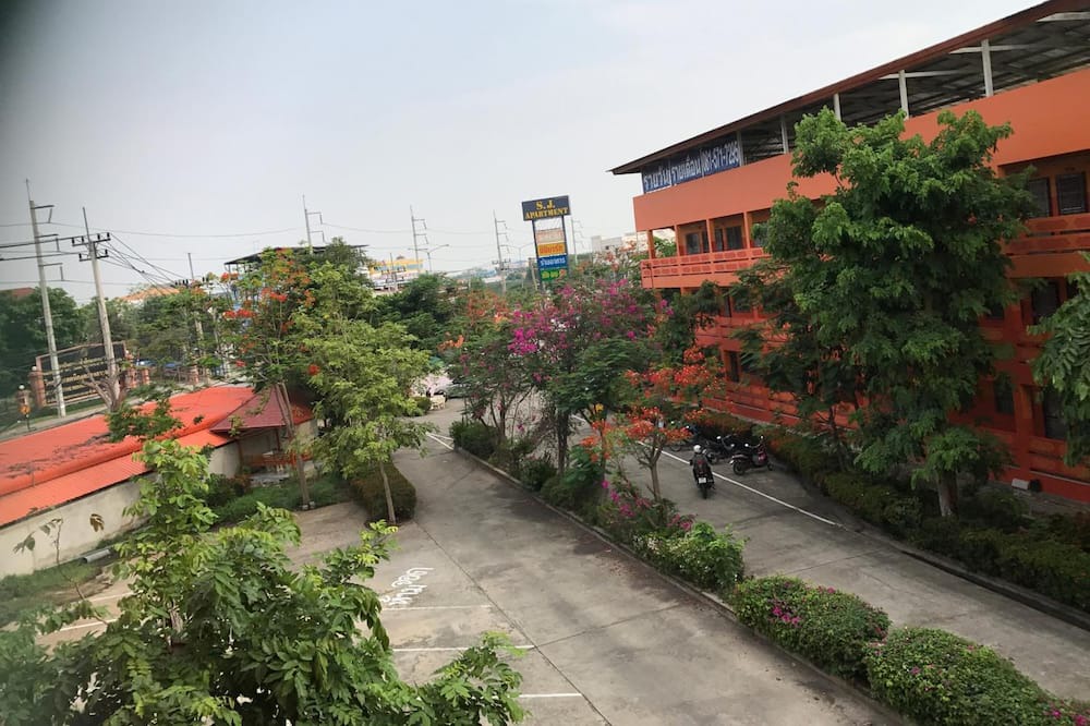 Photo of Outdoor in Khan Ham