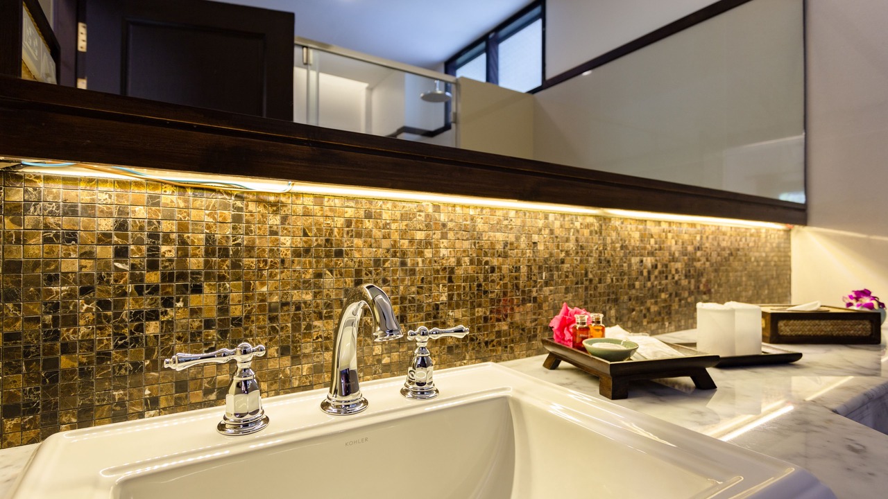 Photo of Bathroom in Wat Ket