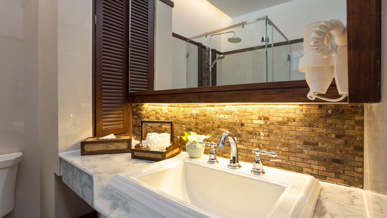 Photo of Bathroom in Wat Ket