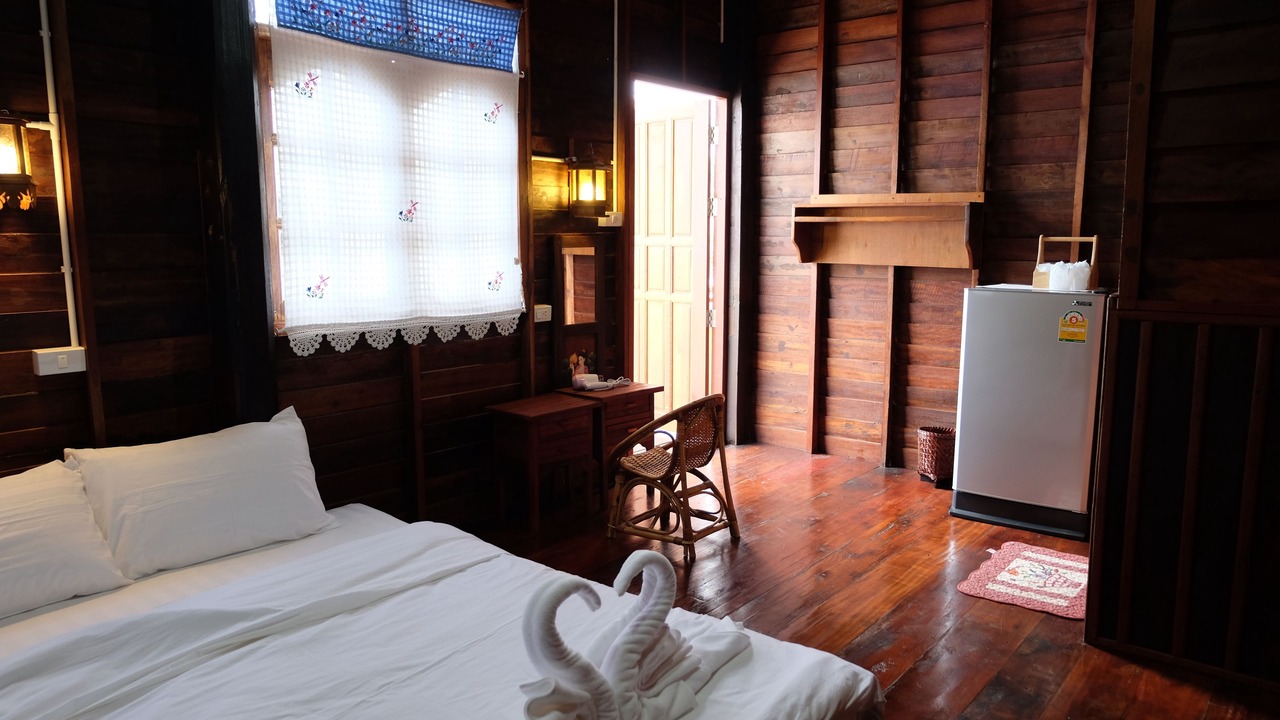 Photo of Bedroom in Ko Sichang