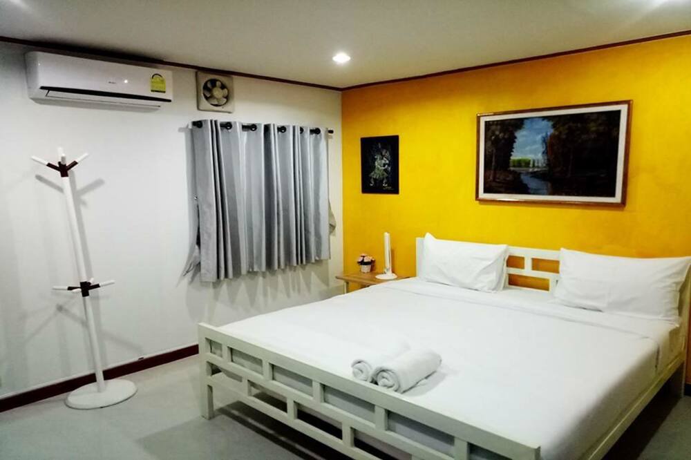 Photo of Bedroom in Nong Phlap