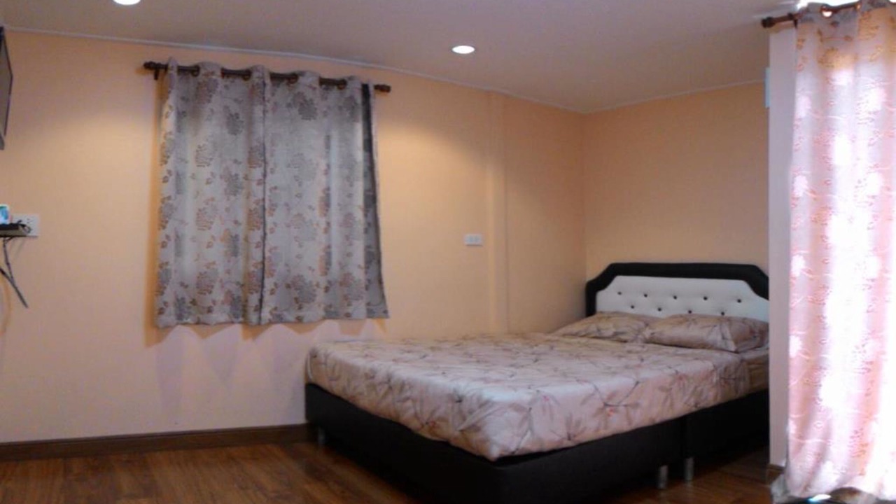 Photo of Bedroom in Phaya Yen