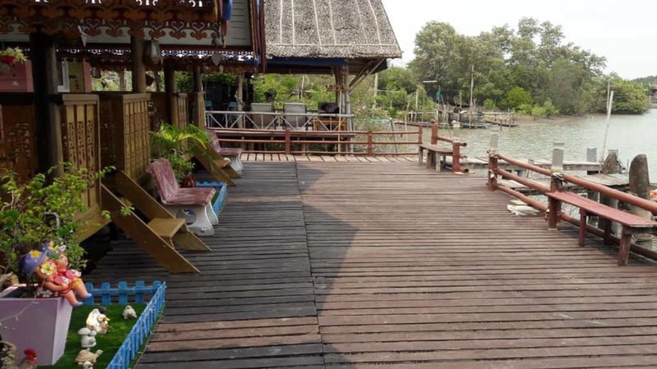 Photo of Outdoor in Bang Tabun Ok