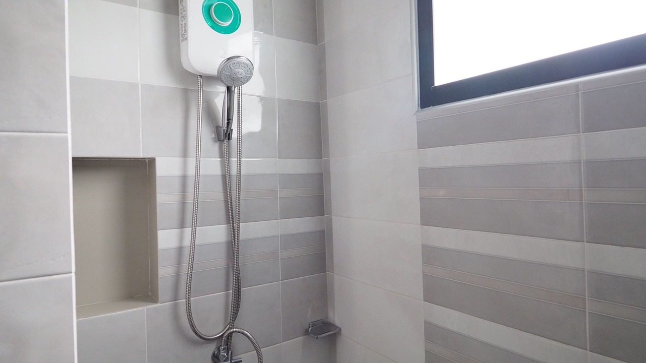 Photo of Bathroom in Khlong Thom