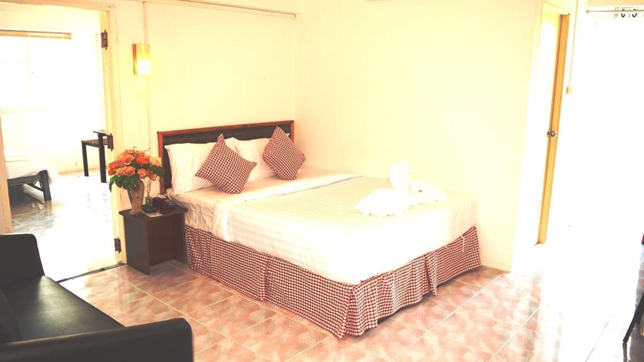 Photo of Bedroom in Koh Kaew