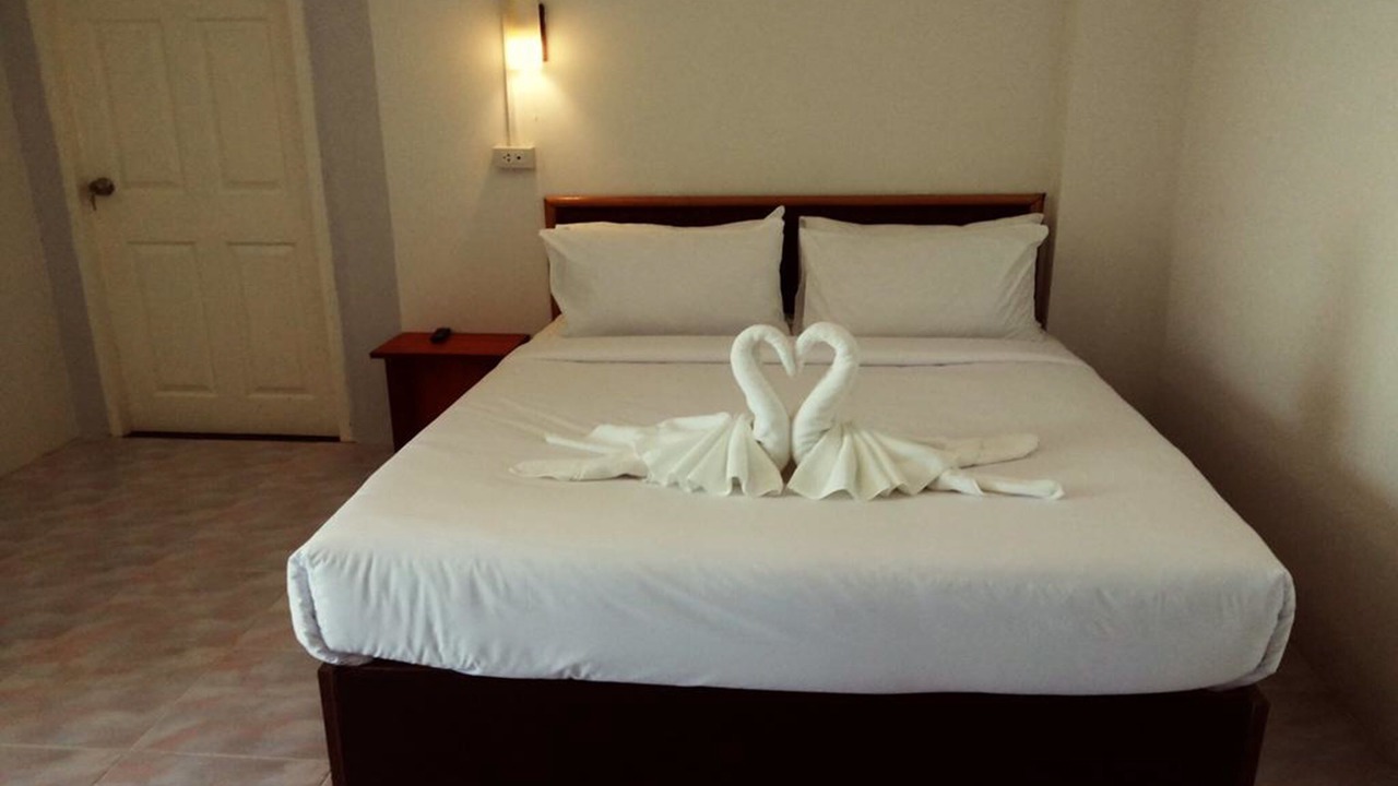 Photo of Bedroom in Koh Kaew