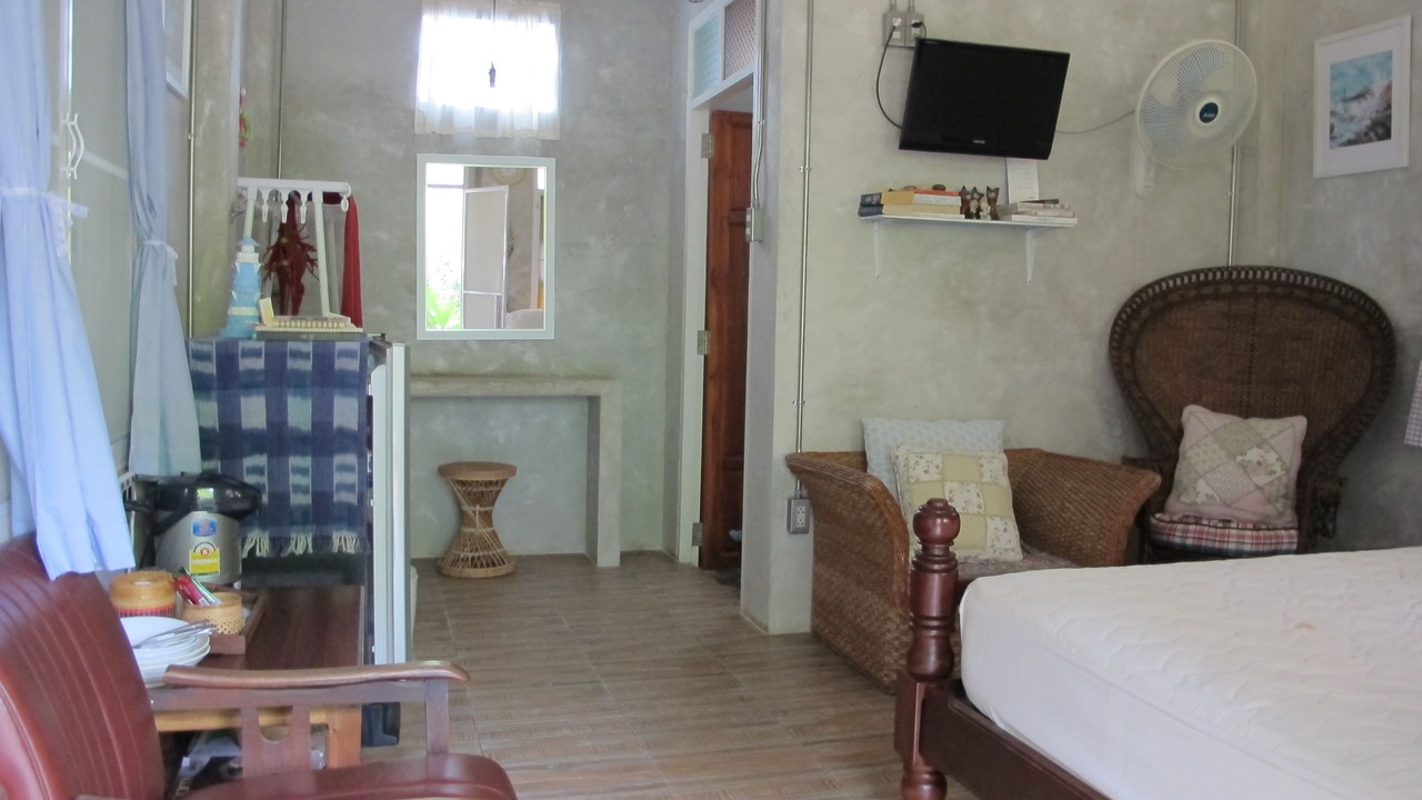 Photo of Bedroom in Ko Sichang