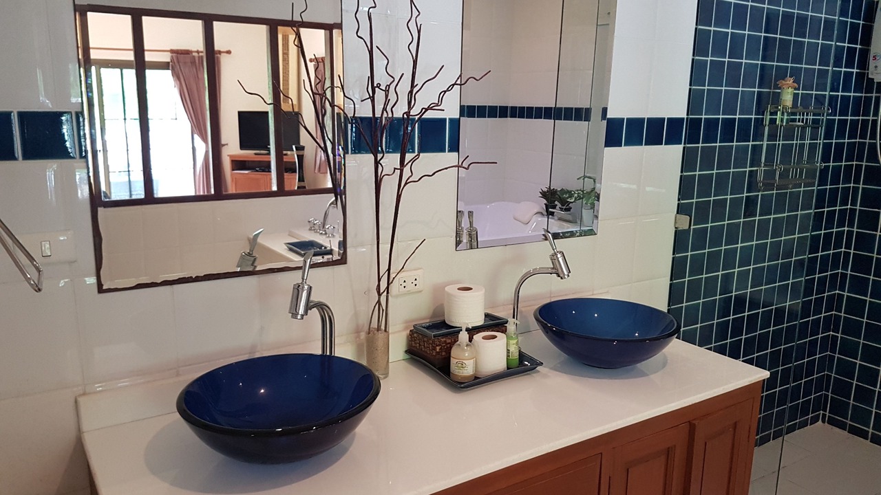 Photo of Bathroom in Ban Thalane