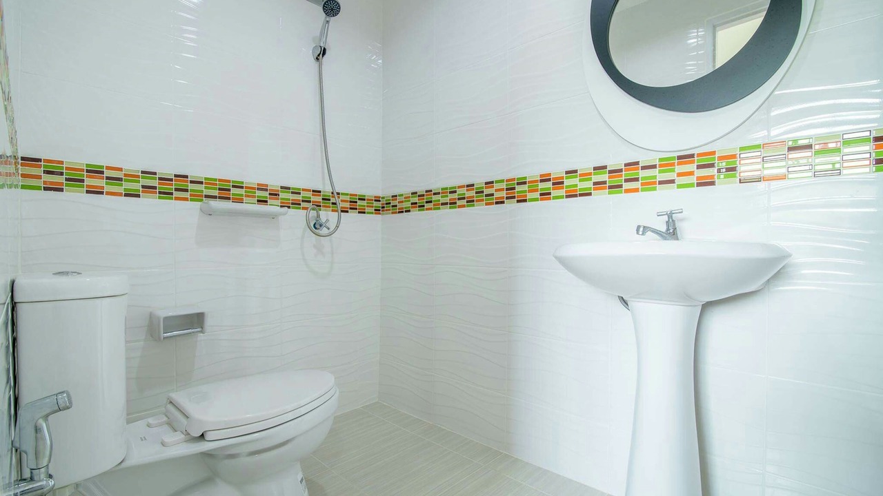 Photo of Bathroom in Hin Lek Fai