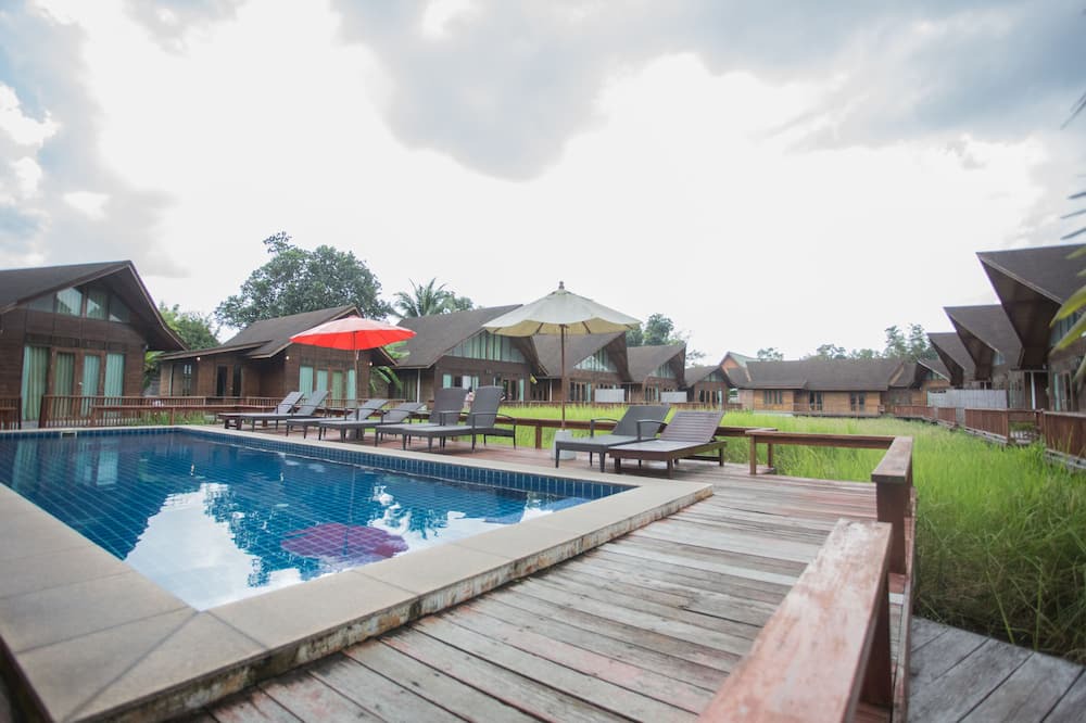 Photo of Outdoor in Makham Tia