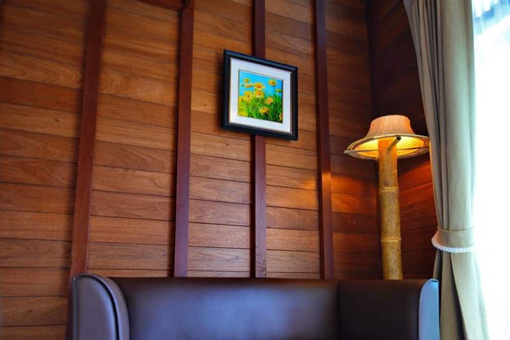 Photo of Livingroom in Makham Tia