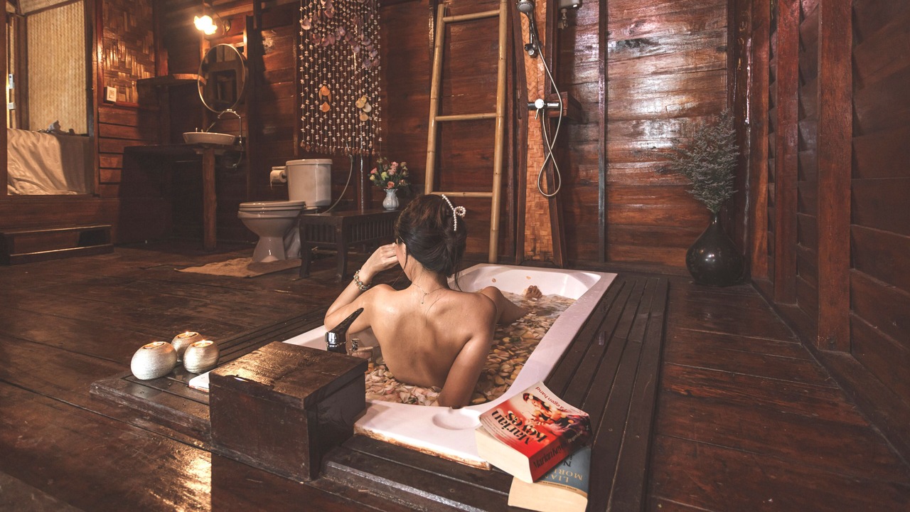 Photo of Bathroom in Nuea Khlong