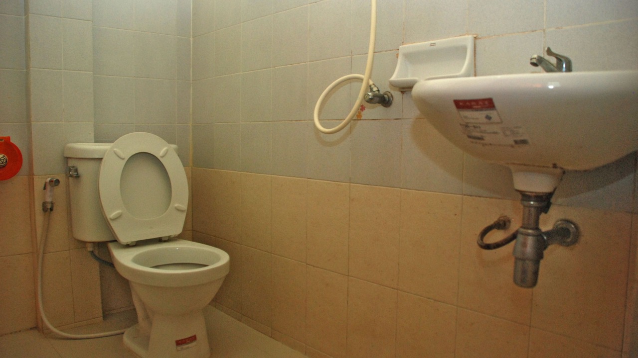 Photo of Bathroom in Hat Chao Samran