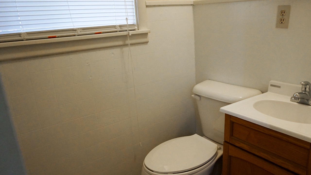 Photo of Bathroom in Chum Phae