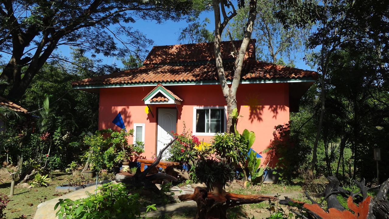 Photo of Buildings in Cho Lae