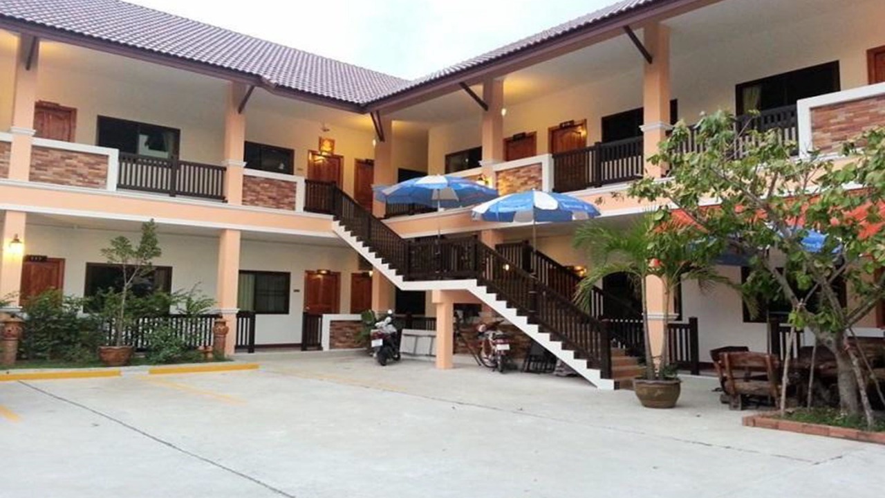 Photo of Buildings in Surin