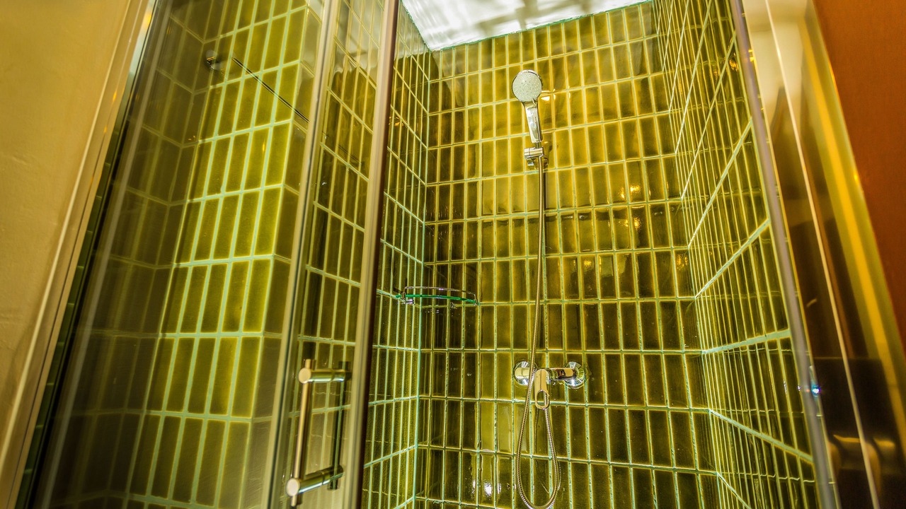 Photo of Bathroom in Thapae