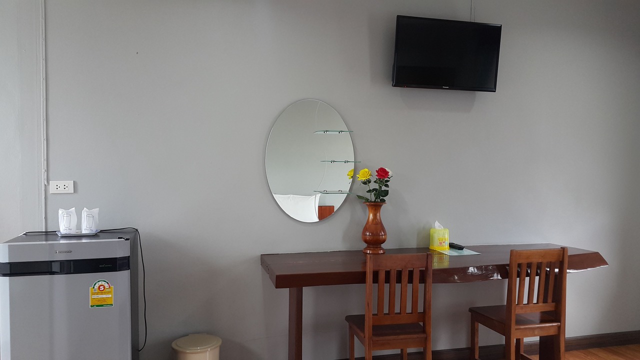 Photo of Bedroom in Makham Tia
