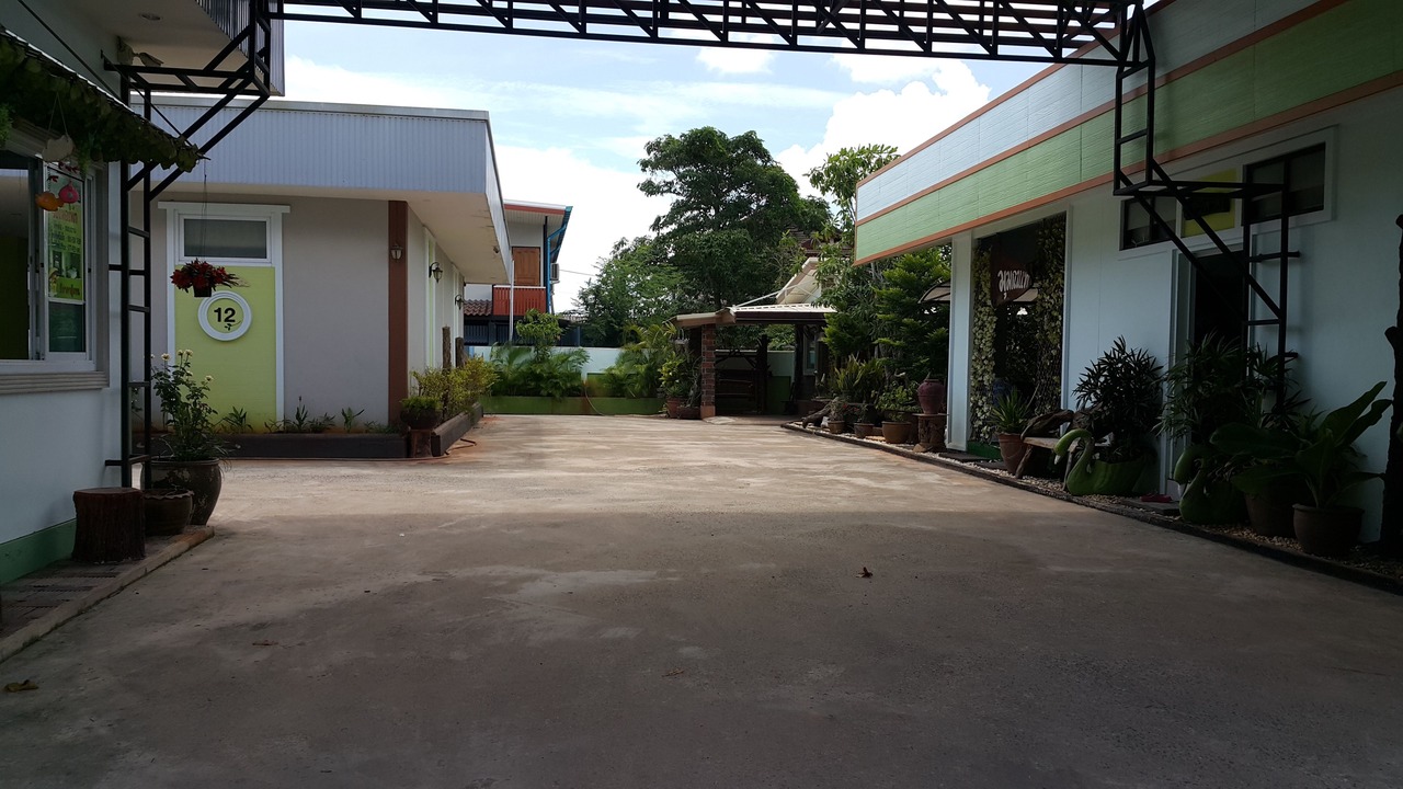Photo of Outdoor in Makham Tia