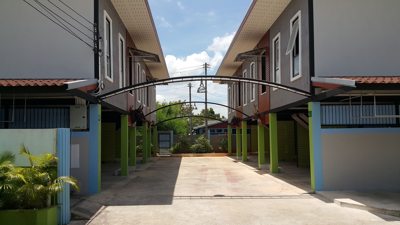 Photo of Outdoor in Makham Tia