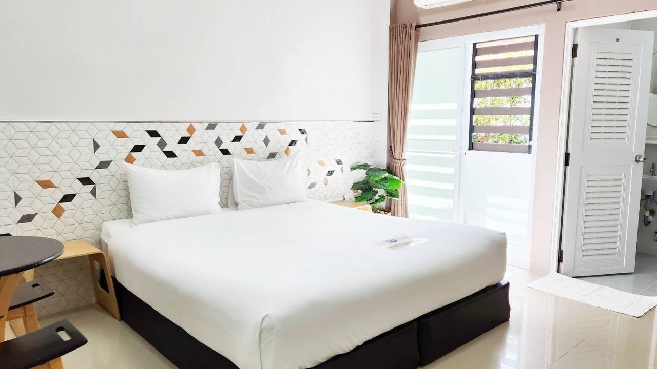 Photo of Bedroom in Lam Plai Mat