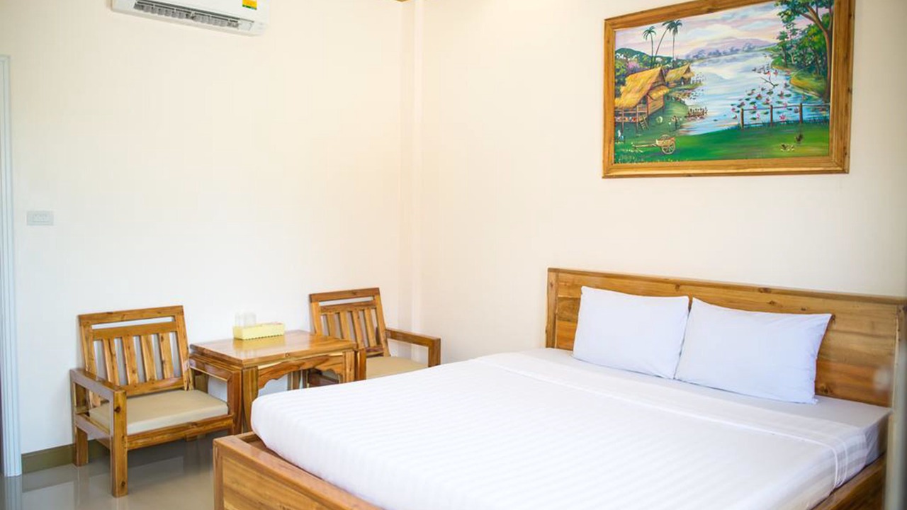 Photo of Bedroom in Trat