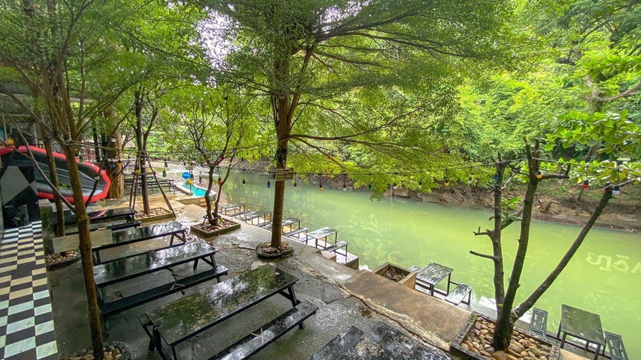 Photo of Outdoor in Song Phi Nong