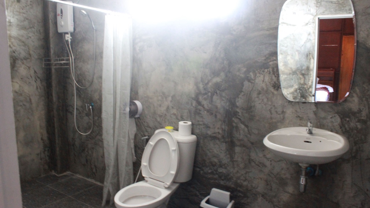 Photo of Bathroom in Pua