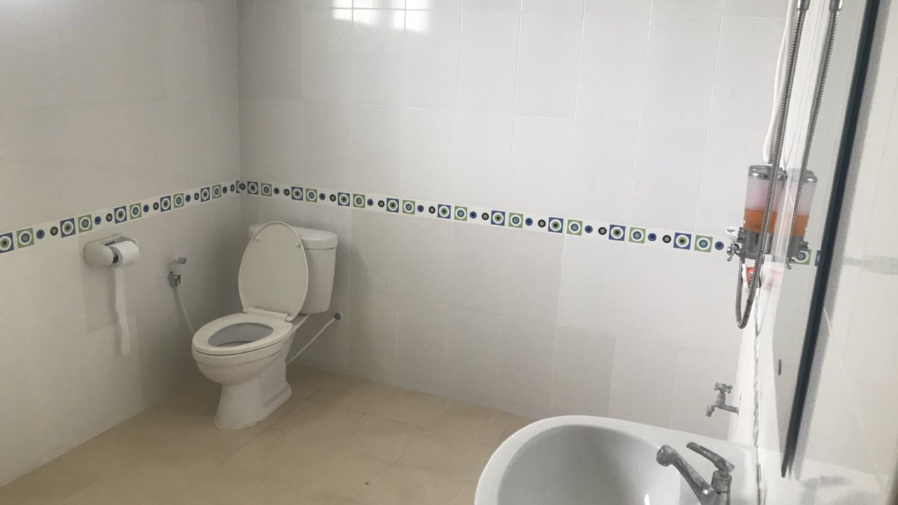 Photo of Bathroom in Pak Phayun