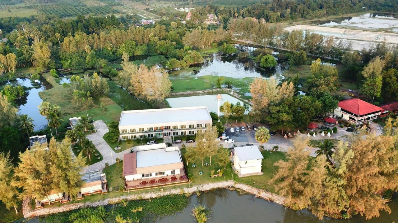Photo of Outdoor in Pak Phayun