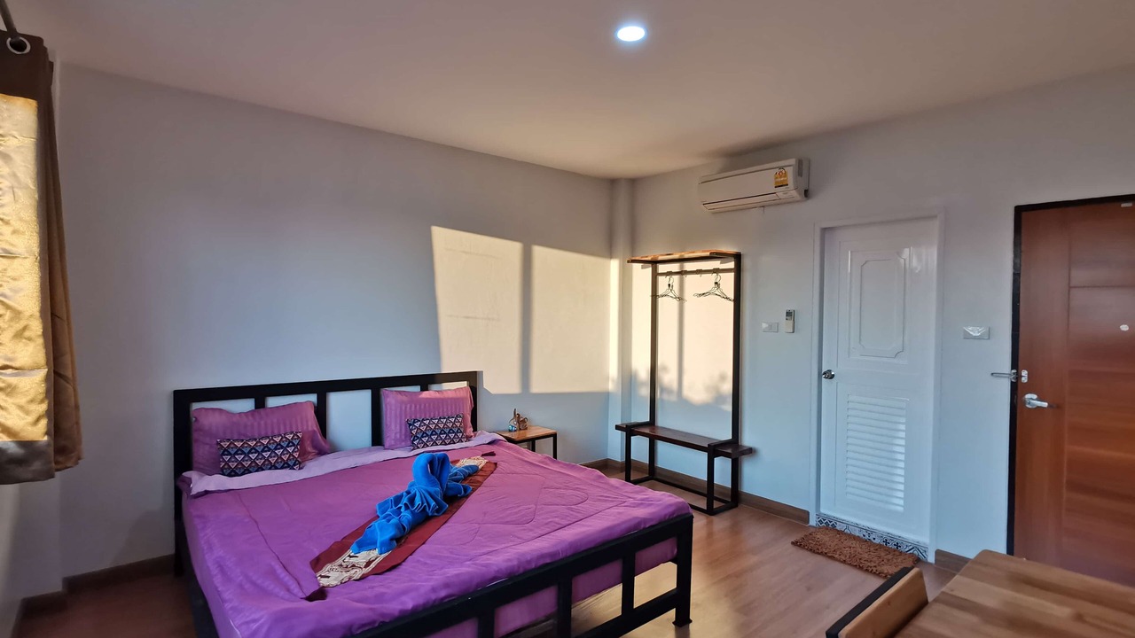 Photo of Bedroom in Nong Hin