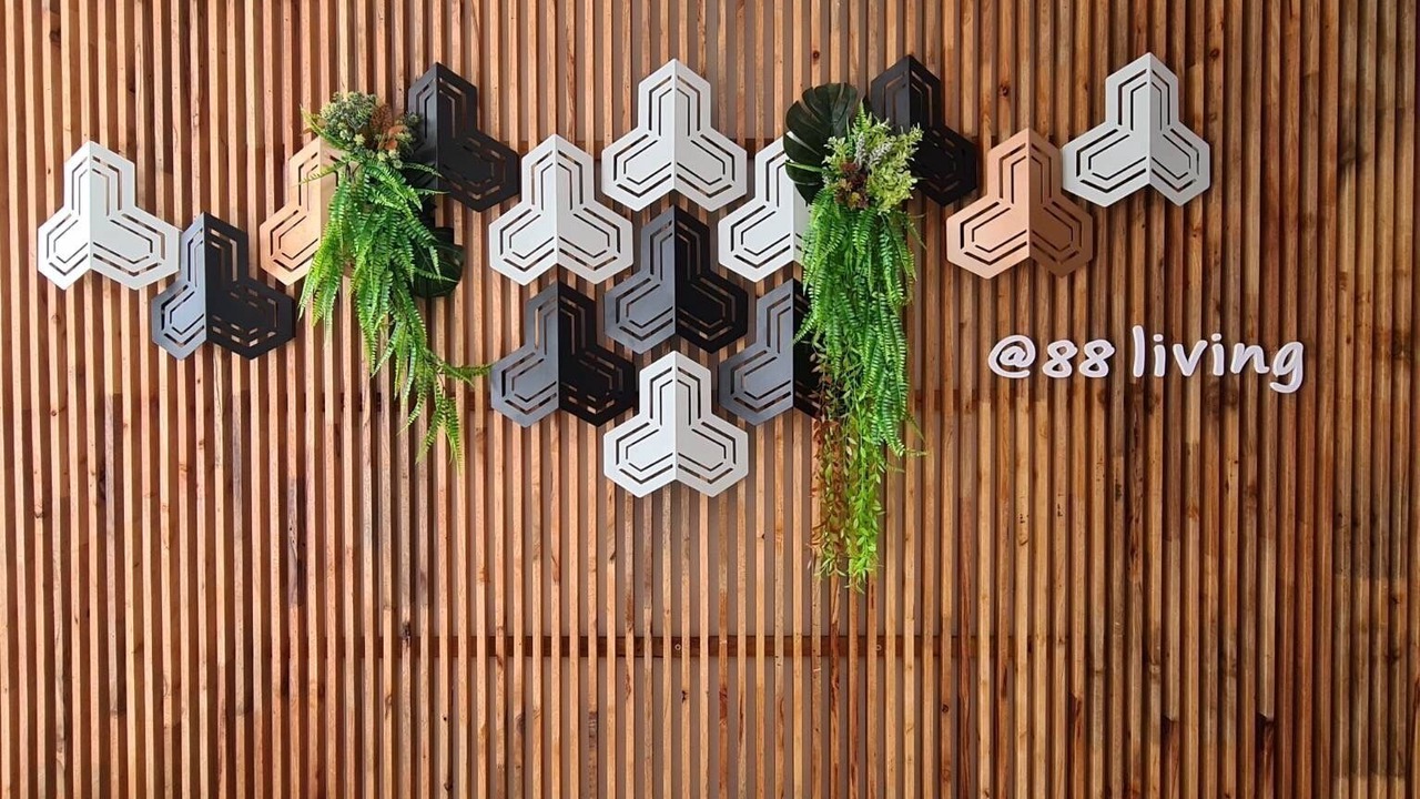 Photo of Outdoor in Khanna Yao