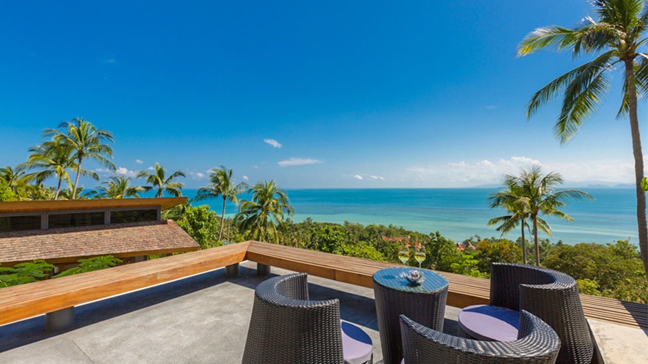 Photo of Patio Balcony in Laem Set