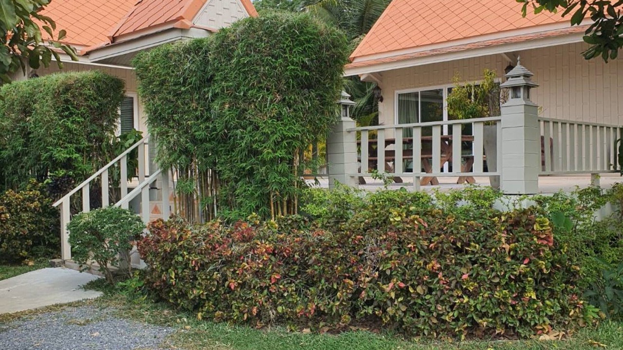 Photo of Bedroom in Khanong Phra