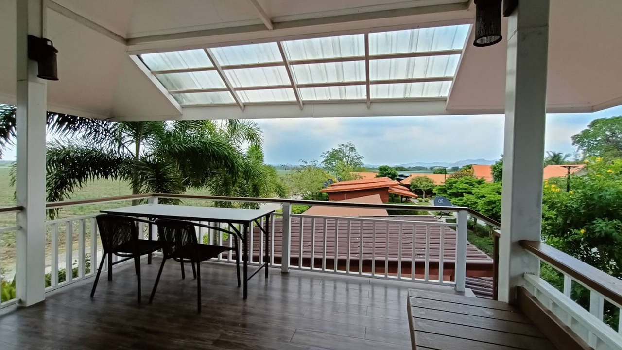 Photo of Patio Balcony in Khanong Phra
