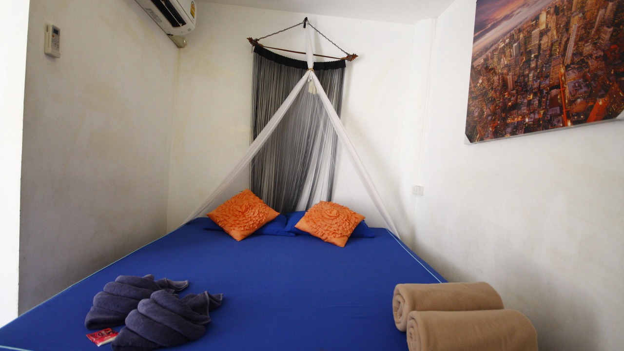 Photo of Bedroom in Koh Lan