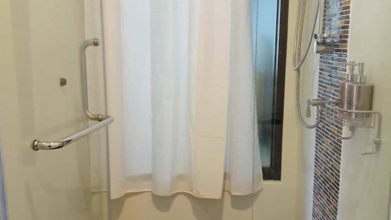 Photo of Bathroom in Nan