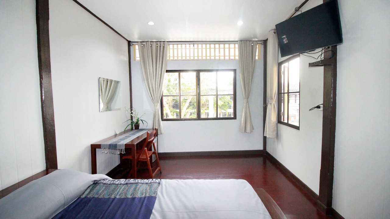 Photo of Bedroom in Bangkok Yai