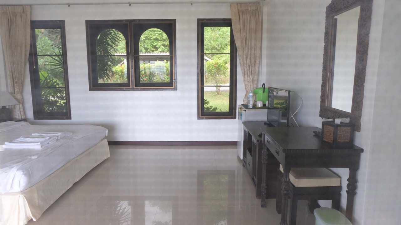 Photo of Bedroom in Khuekkhak
