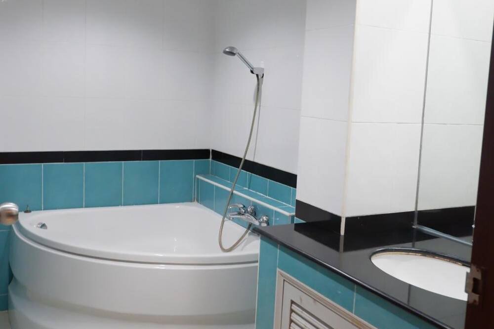Photo of Bathroom in Lang Suan